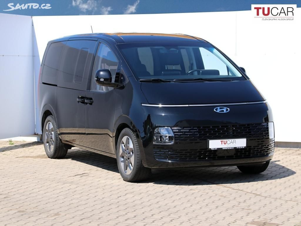 Hyundai Staria, 2.2 CRDI 4x4 9 Sedadel, Kůže
